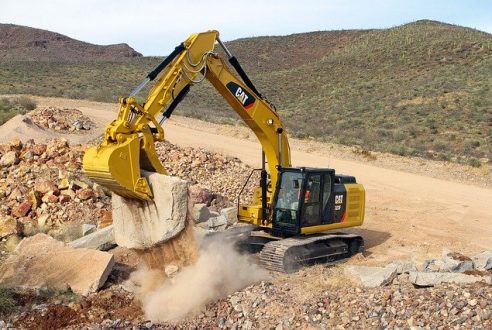 Tractopelles : pourquoi choisir Caterpillar ?