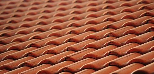 Focus sur le jointage de toiture : coût et installation
