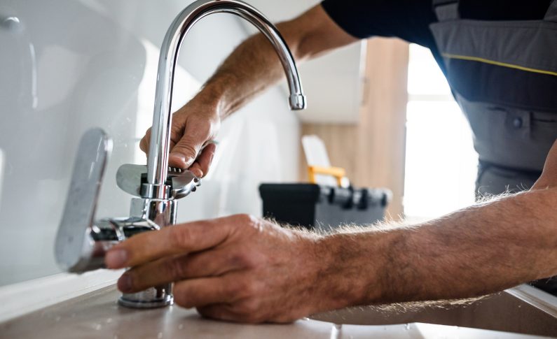 Réparation ou remplacement des robinets : quelle est la meilleure solution ?