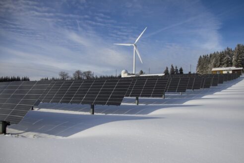 Quels sont les défis associés à la transition vers l&rsquo;énergie renouvelable ?