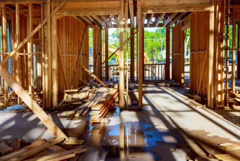 L&rsquo;importance du diagnostic de charpente avant une rénovation lourde