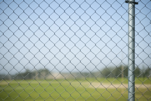 Clôture Frost : pourquoi elle reste le meilleur choix sécurité/prix ?