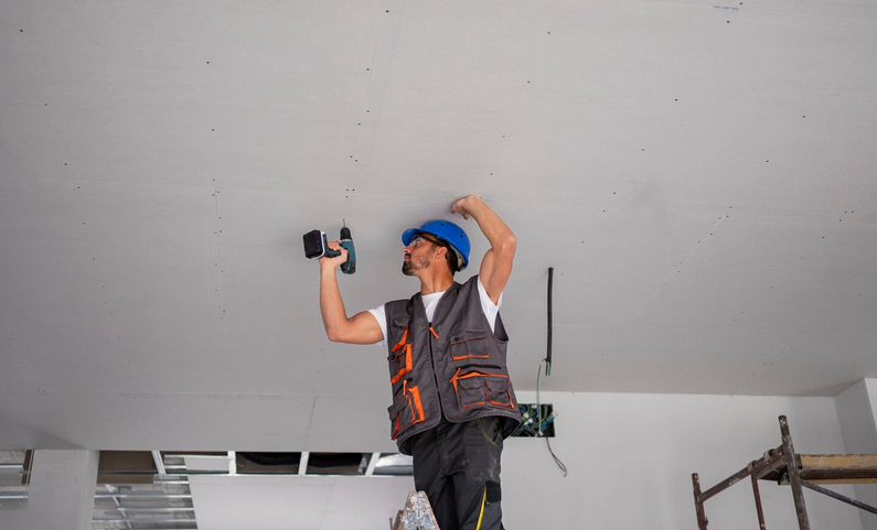 Cacher un linteau acier dans l&rsquo;épaisseur du plafond