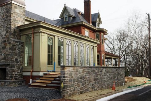 Comment réaliser les fondations d&rsquo;une extension accolée à la maison ?