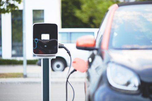 Borne de recharge partagée en parking privatif de copropriété
