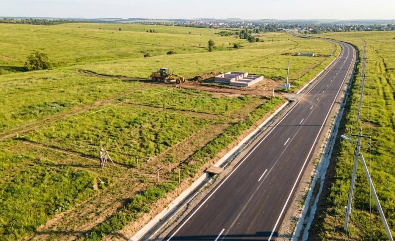 Voirie : comprendre son rôle essentiel dans la viabilisation de votre terrain